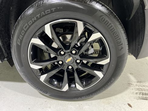 Used 2023 Chevrolet TrailBlazer LT w/ Convenience Package AWD/4WD image 13