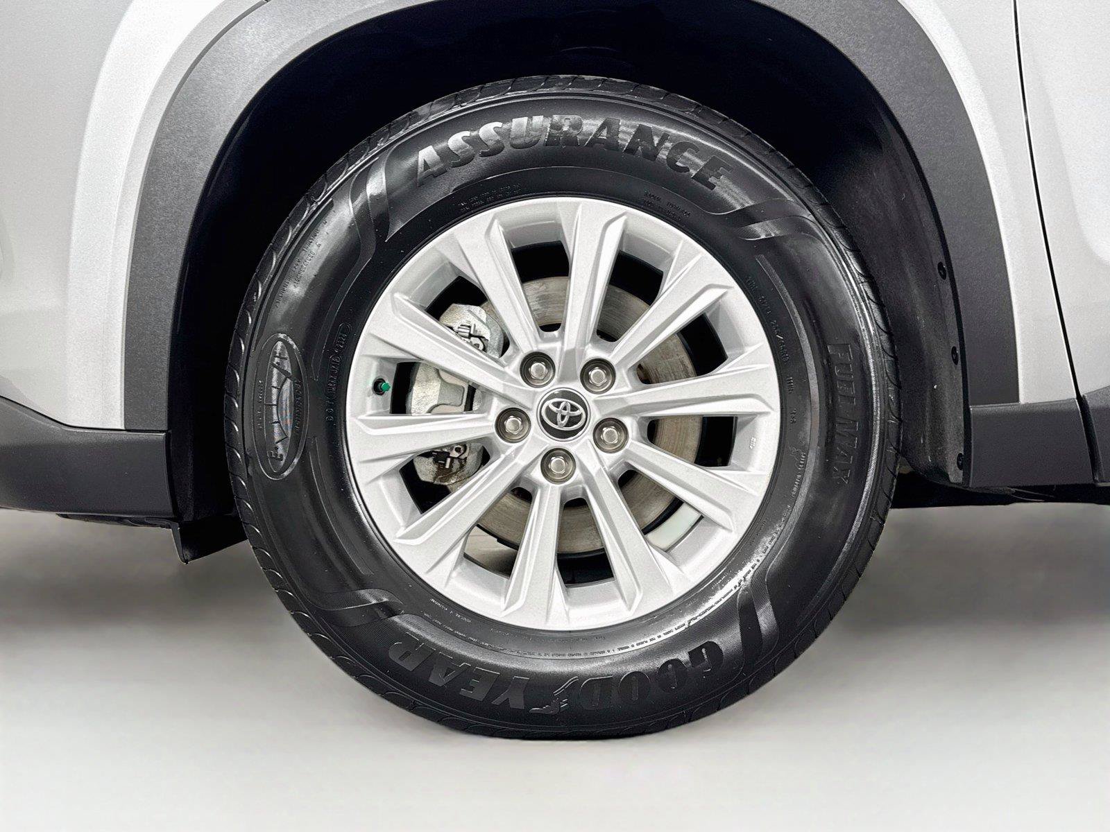 Certified 2025 Toyota Grand Highlander FWD image 43