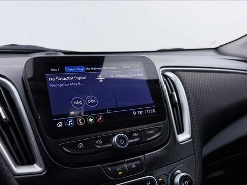 Used 2023 Chevrolet Malibu LT FWD image 29