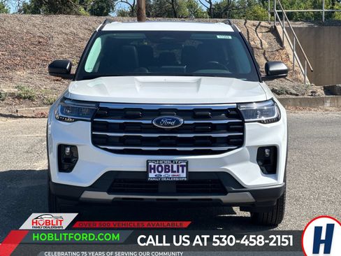 New 2026 Ford Explorer Active w/ Active Comfort Package AWD/4WD image 8
