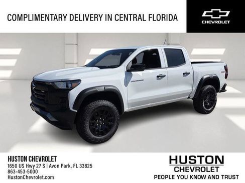 New 2026 Chevrolet Colorado Trail Boss AWD/4WD image 1