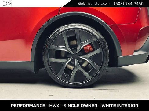 Used 2026 Tesla Model Y Performance AWD/4WD image 37