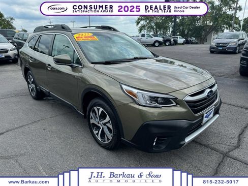 Used 2022 Subaru Outback Limited XT image 1