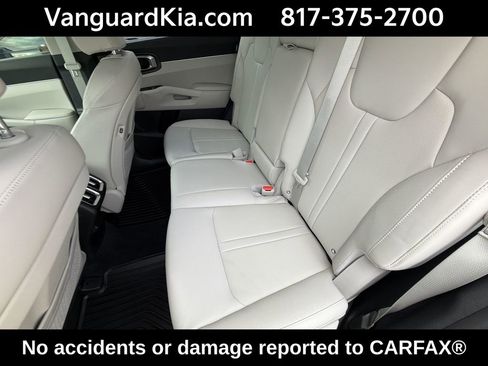 Certified 2026 Kia Sorento S w/ S Panoramic Sunroof Package FWD image 27