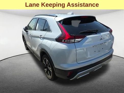 Used 2023 Mitsubishi Eclipse Cross SE image 8