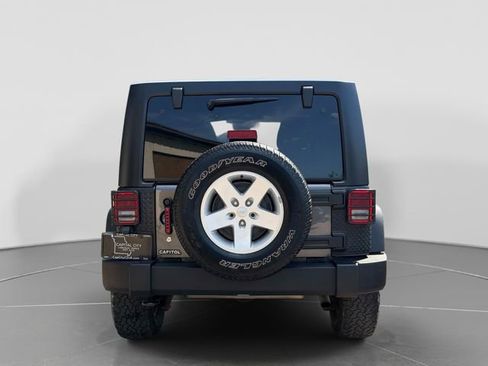 Used 2017 Jeep Wrangler Unlimited Sport w/ Quick Order Package 24S AWD/4WD image 5