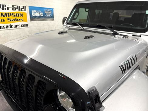 Used 2022 Jeep Gladiator Sport image 87