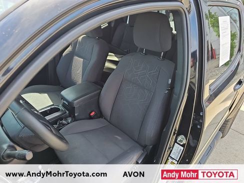 Used 2019 Toyota Tacoma TRD Sport AWD/4WD image 10