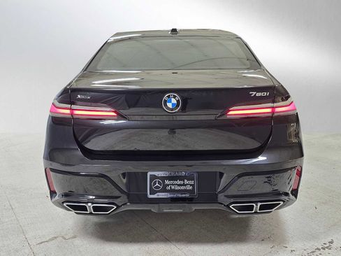 Used 2026 BMW 760i xDrive w/ Executive Package image 4