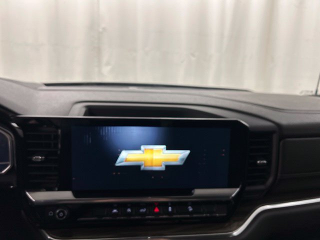 Used 2023 Chevrolet Silverado 1500 RST AWD/4WD image 14