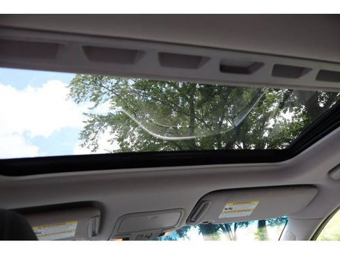 Used 2006 Subaru Tribeca Limited AWD/4WD image 9