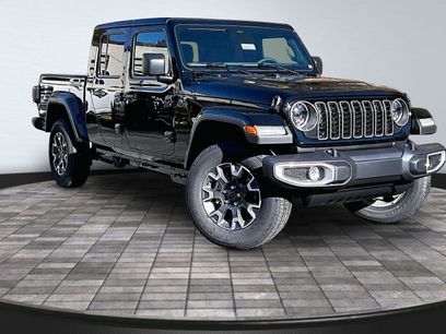 New 2026 Jeep Gladiator Sport