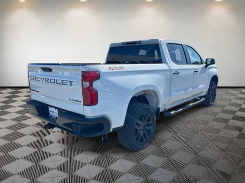 New 2026 Chevrolet Silverado 1500 Custom Trail Boss w/ Turbomax Blackout Package AWD/4WD image 5