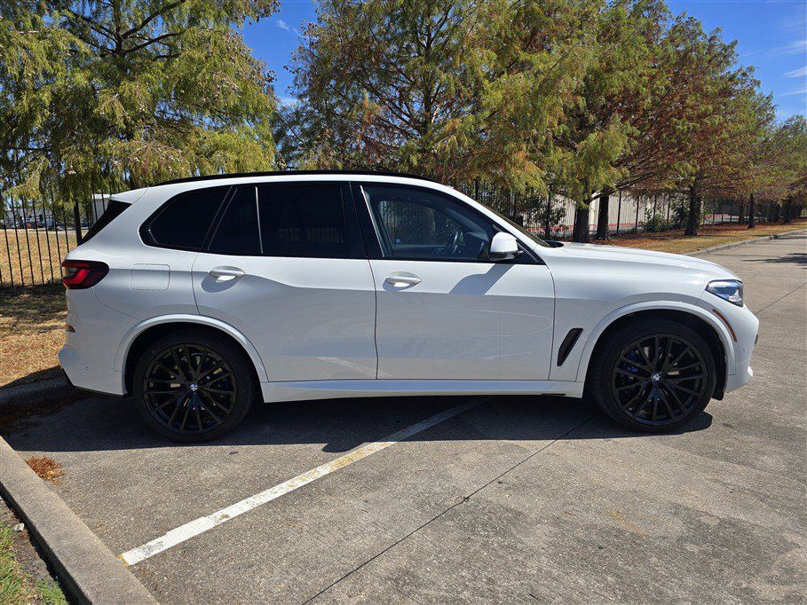 Used 2021 BMW X5 sDrive40i w/ M Sport Package RWD image 7
