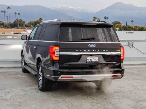 Used 2024 Ford Expedition Max Limited image 7
