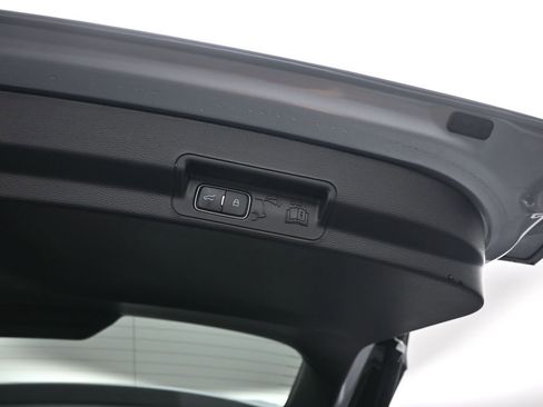 Certified 2023 Ford Explorer ST-Line w/ Class IV Trailer Tow Package image 27