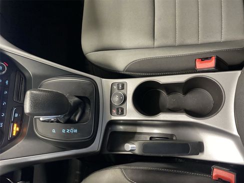 Used 2016 Ford Escape SE w/ Equipment Group 201A image 25