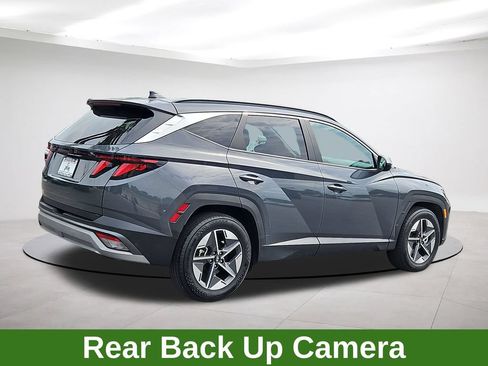Used 2025 Hyundai Tucson SEL FWD image 7