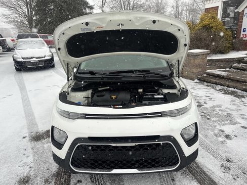 Used 2020 Kia Soul S image 12