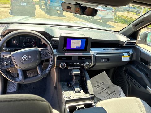 New 2026 Toyota Tacoma SR5 image 17