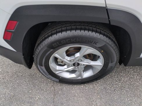 Used 2022 Hyundai Tucson SEL FWD image 9