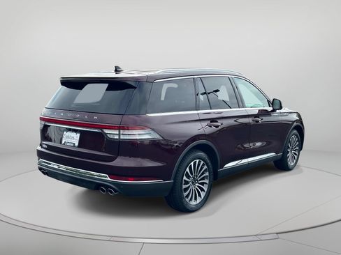 Used 2022 Lincoln Aviator Reserve w/ Elements Package Plus AWD/4WD image 3