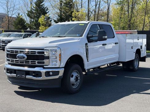 New 2026 Ford F350 XL w/ XL Chrome Package AWD/4WD image 5
