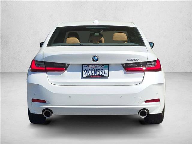 Used 2024 BMW 330i Sedan w/ Premium Package RWD image 7