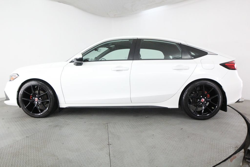 Used 2023 Honda Civic Sport Touring image 5