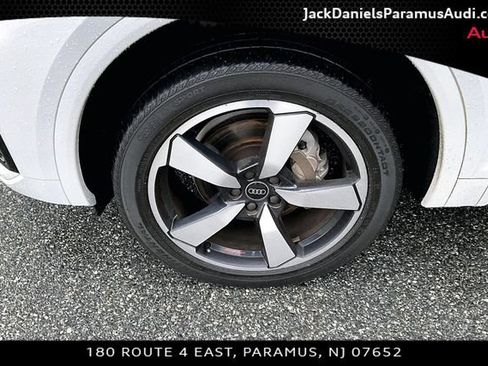 Used 2023 Audi Q5 2.0T Premium Plus w/ Premium Plus Package AWD/4WD image 8