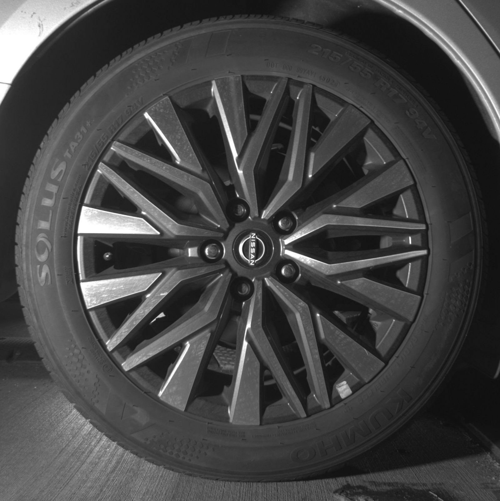 Used 2025 Nissan Altima 2.5 SV FWD image 18