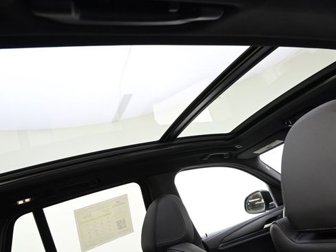 Used 2023 BMW X3 xDrive30i w/ M Sport Package image 18