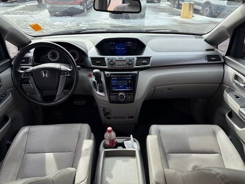 Used 2014 Honda Odyssey EX-L image 19