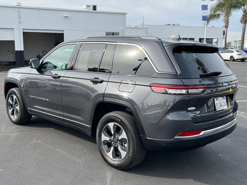 Used 2024 Jeep Grand Cherokee Limited 4xe image 8