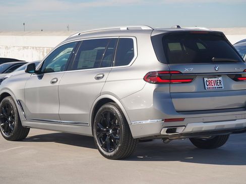 New 2026 BMW X7 xDrive40i image 7