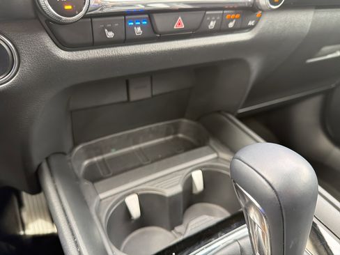 Used 2023 MAZDA CX-50 AWD 2.5 S w/ Premium Plus Pkg image 34