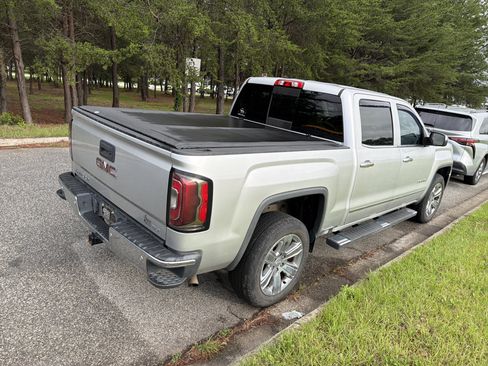 Used 2017 GMC Sierra 1500 SLT AWD/4WD image 10