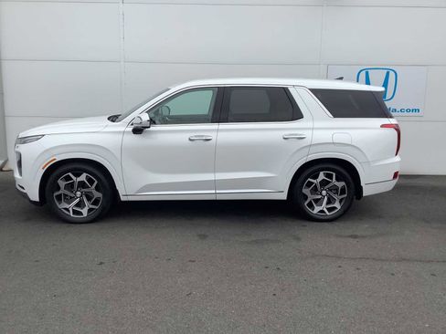 Used 2021 Hyundai Palisade Calligraphy w/ Cargo Package AWD/4WD image 3
