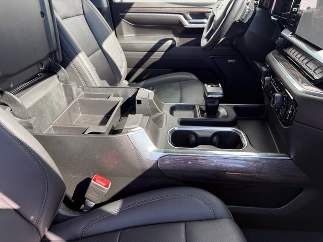 Certified 2024 Chevrolet Silverado 1500 LTZ w/ Technology Package AWD/4WD image 21