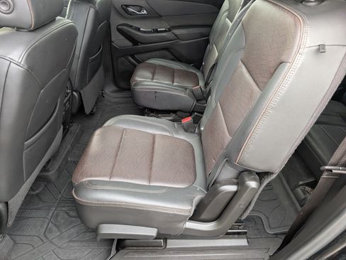 Used 2023 Chevrolet Traverse High Country w/ LPO, Floor Liner Package FWD image 30