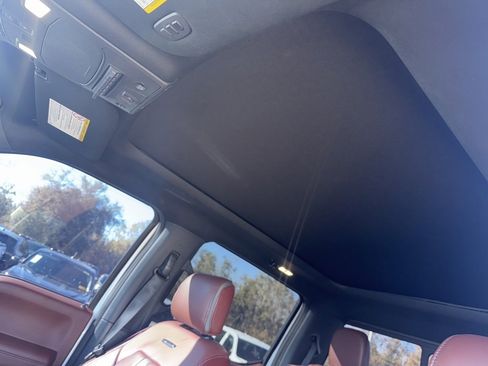 Used 2022 Ford F350 Platinum w/ FX4 Off-Road Package image 11