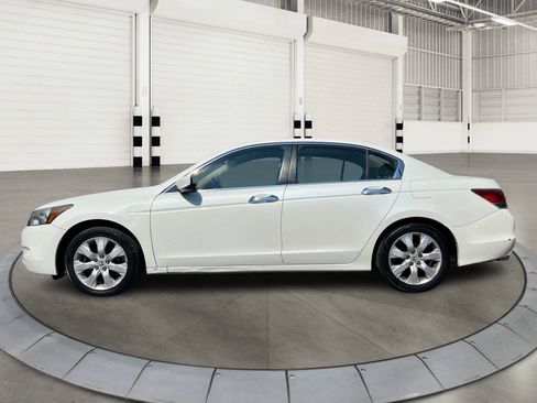Used 2010 Honda Accord EX-L image 6