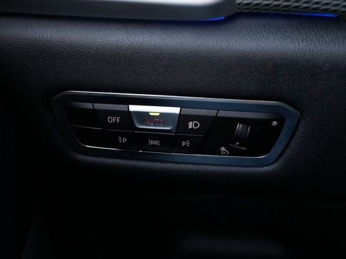 Used 2023 BMW X6 xDrive40i w/ Executive Package image 58