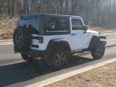 Used 2017 Jeep Wrangler Rubicon image 13