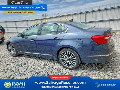 Used 2015 Kia Cadenza Premium w/ Technology Package FWD image 3