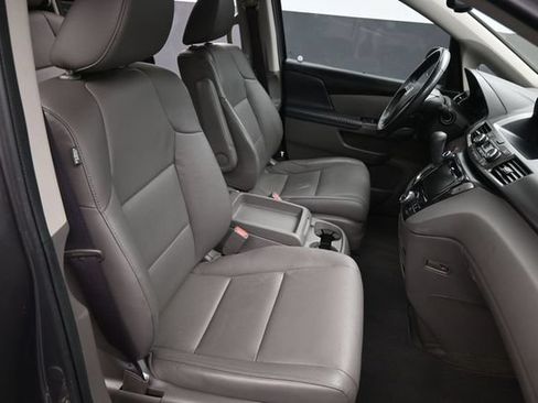 Used 2015 Honda Odyssey Touring Elite image 27