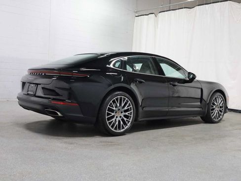 Certified 2026 Porsche Panamera RWD image 9