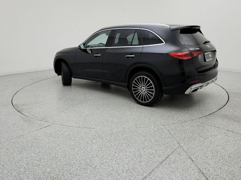 Certified 2026 Mercedes-Benz GLC 300 image 7