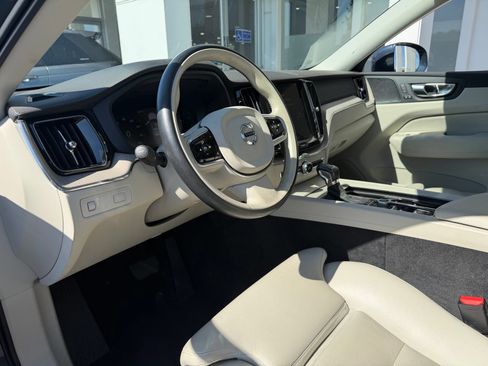 Used 2019 Volvo XC60 T5 Inscription AWD/4WD image 14