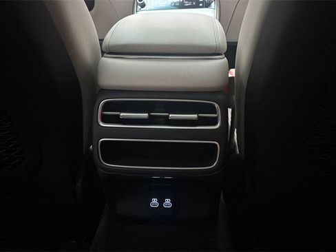 New 2026 Genesis GV70 2.5T Advanced image 11